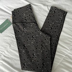 NWT Vitality/Balance Leggings